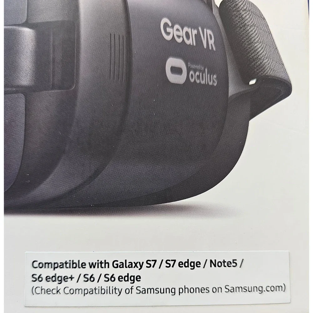Open box new Samsung Gear VR Powered by Oculus SM-R323NBKAXAR Virtual Reality